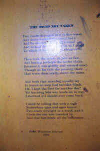 a15.jpg (29552 bytes)